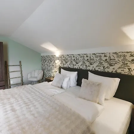 Alpenchalet Berggold - With Panoramic Views Ferienhaus *
