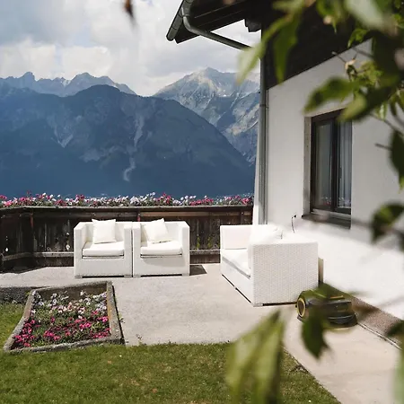 Ferienhaus Alpenchalet Berggold - With Panoramic Views Tulfes