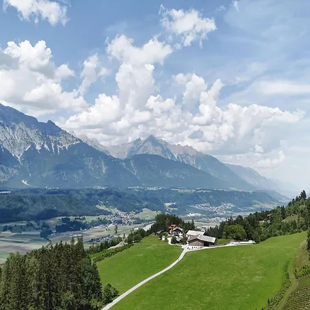 Ferienhaus Alpenchalet Berggold - With Panoramic Views Tulfes