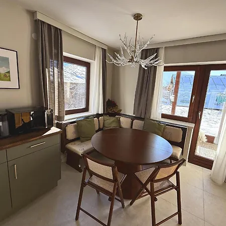Alpenchalet Berggold - With Panoramic Views Ferienhaus Tulfes